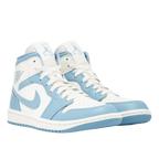 Air Jordan 1 Mid "UNIVERSITY BLUE"
