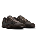 Air Jordan 1 Retro Low OG SP Travis Scott Velvet Brown